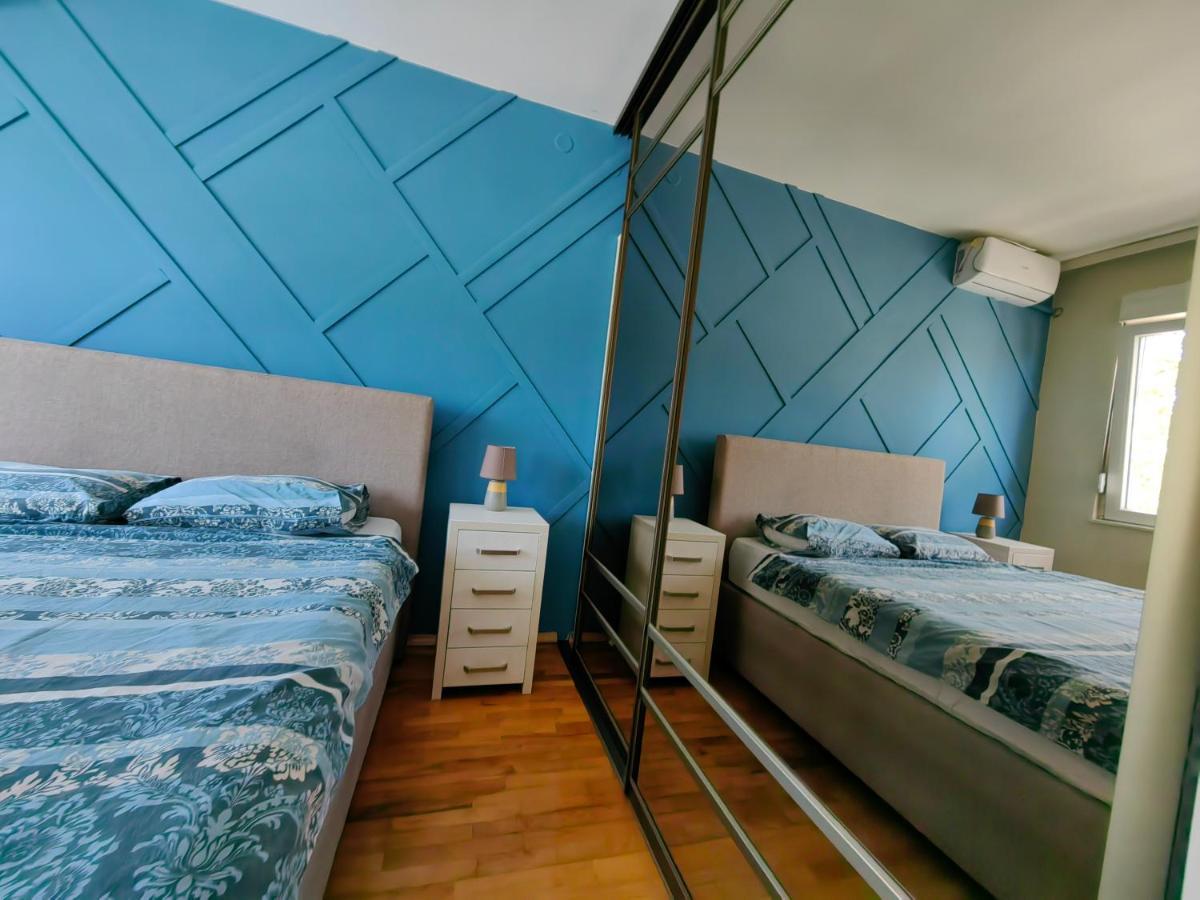 Luxury Apartment Podgorica Luaran gambar