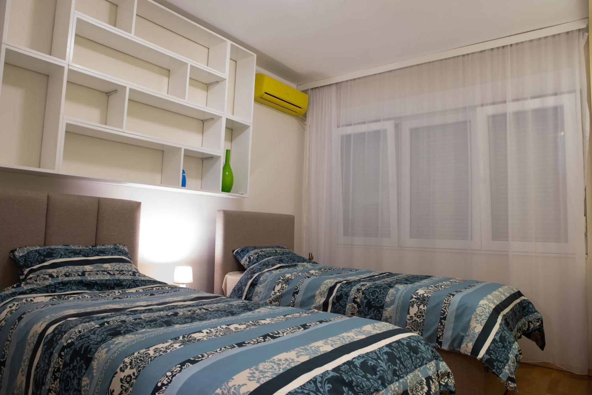 Luxury Apartment Podgorica Bilik gambar