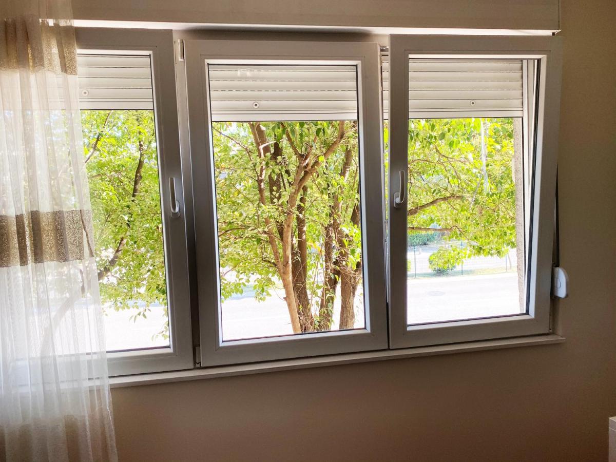 Luxury Apartment Podgorica Luaran gambar