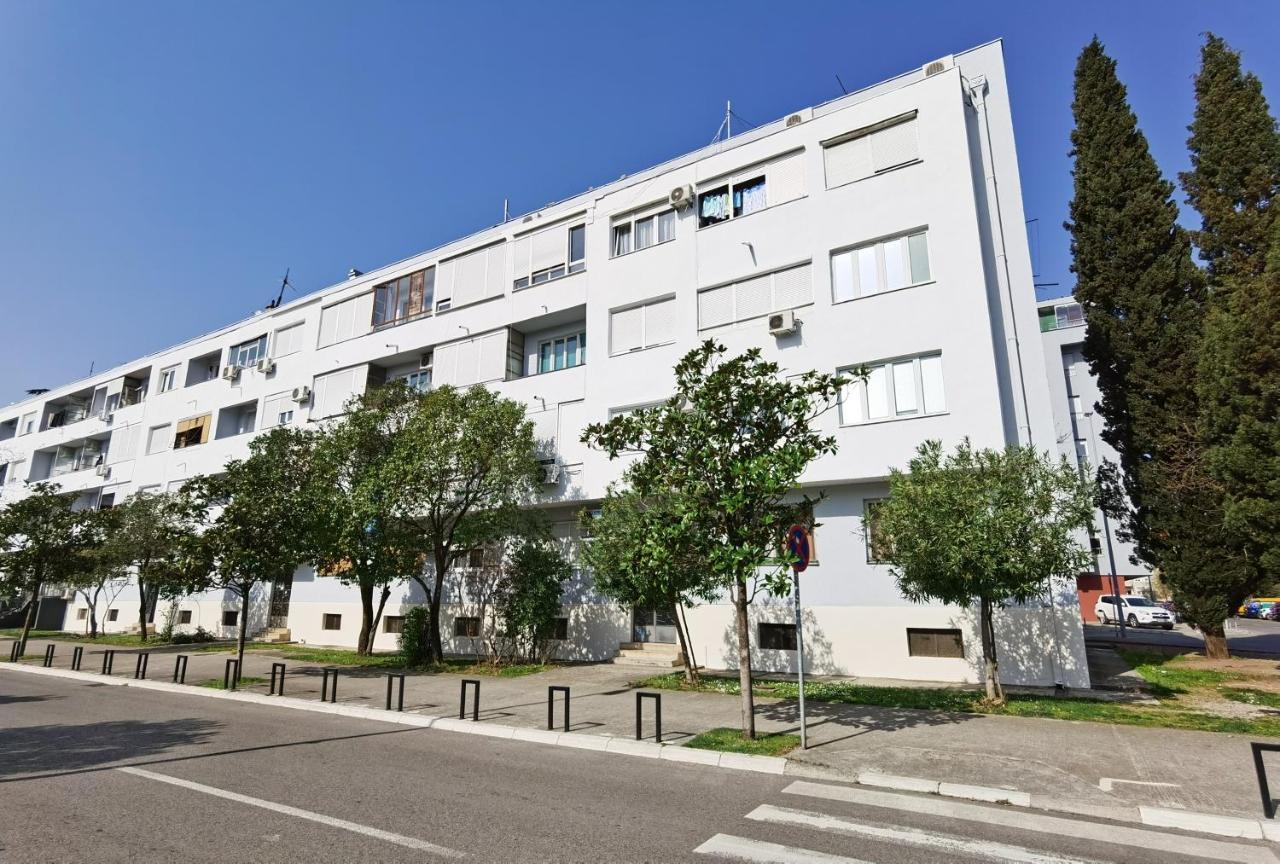 Luxury Apartment Podgorica Luaran gambar